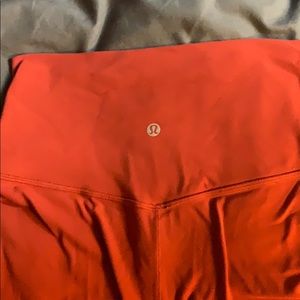 Lululemon Size 6 Leggings. 28’